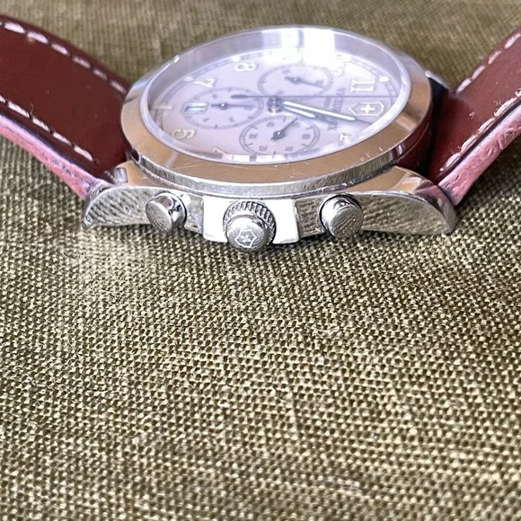 Victorinox Swiss Army Infantry White Dial Chronograph  Men's Watch 241568 - Picture 9 of 11